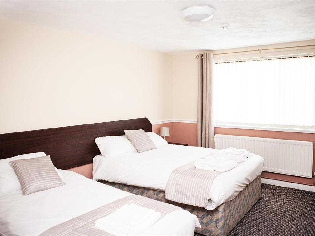 The Crewe Arms Hotel Bagian luar foto