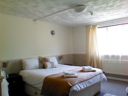 The Crewe Arms Hotel Bagian luar foto